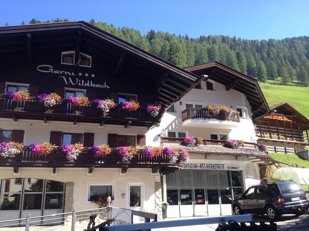 Garni Hotel And Apartments Wildbach Selva di Val Gardena Exterior foto